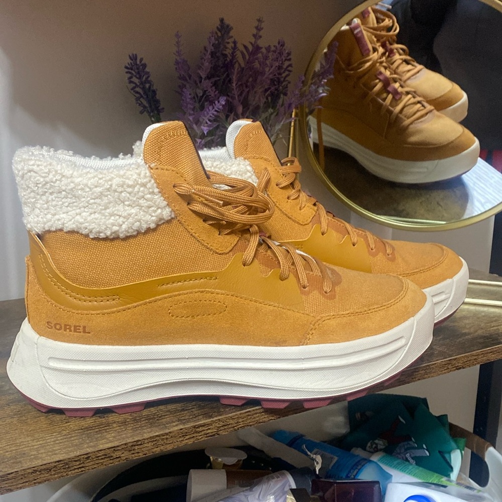 Women’s Sorel x Calia Tennis Shoe Boot.